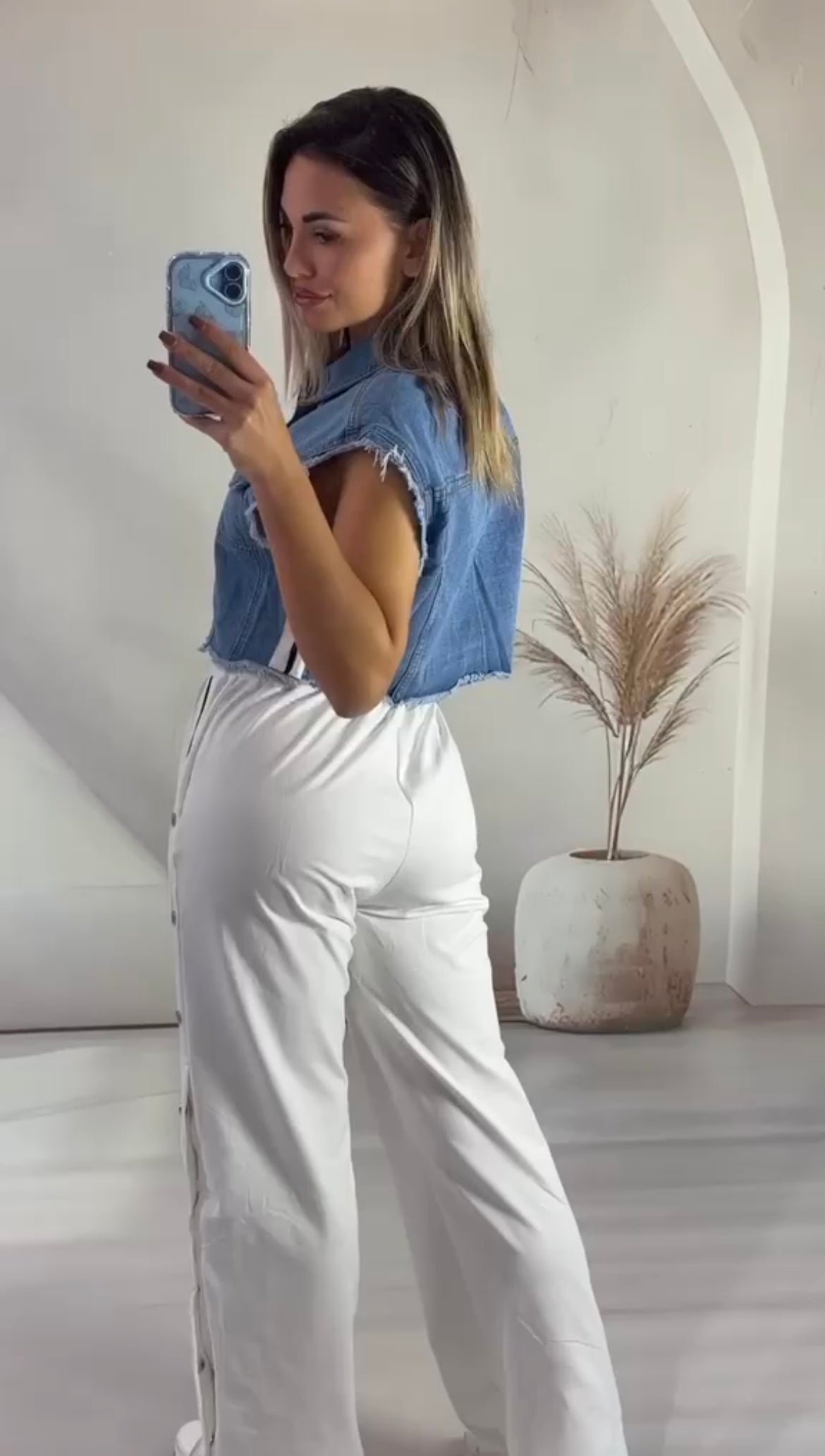 Compleu Lya
